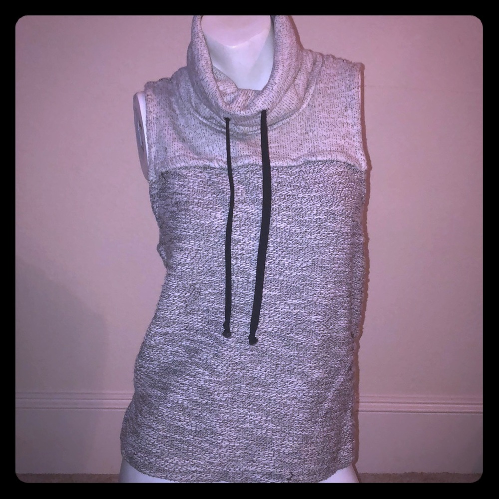bebe Sleeveless top with drawstring neck